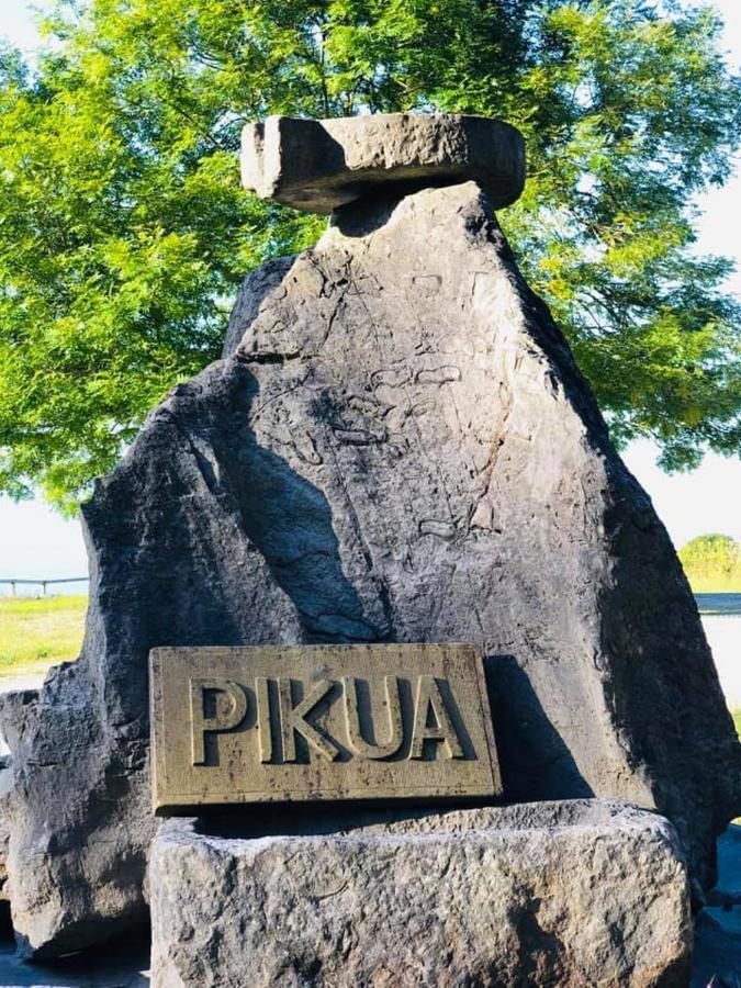 Pikua Landetxea Pensionat Mutriku Exteriör bild
