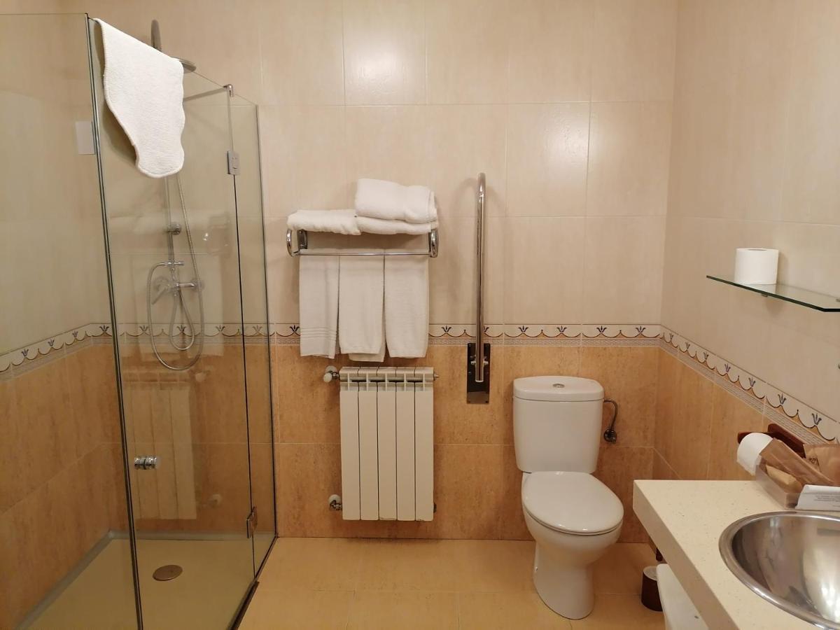 Pikua Landetxea Pensionat Mutriku Exteriör bild
